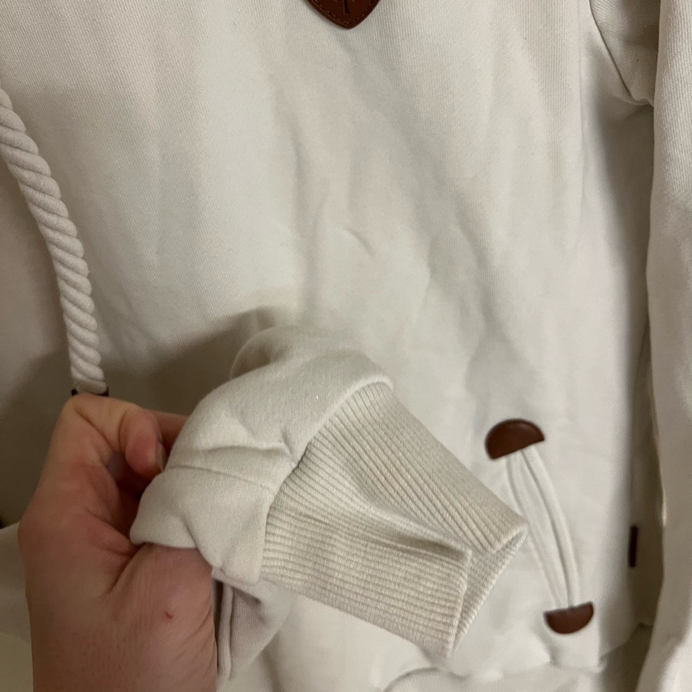 Wanakome Cream Hoodie with Brown Patch - Picture 5 of 10